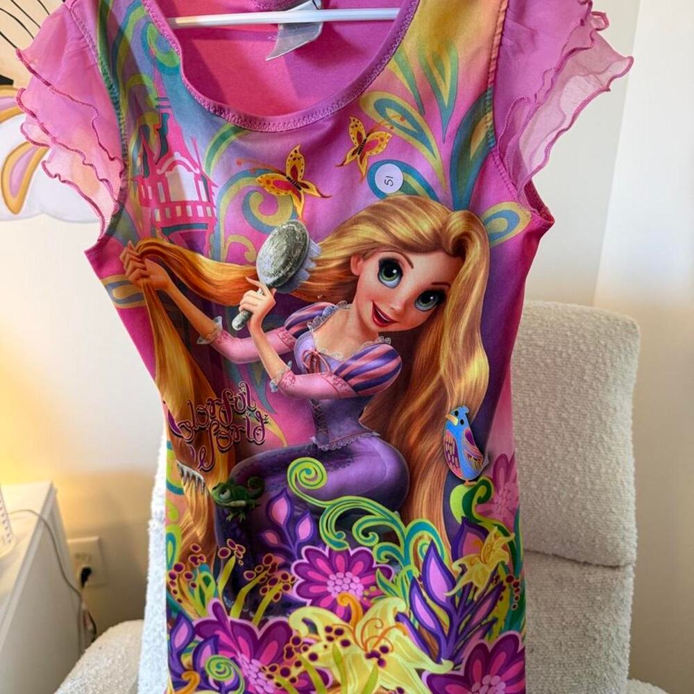 Vintage y2k disney rapunzel pink